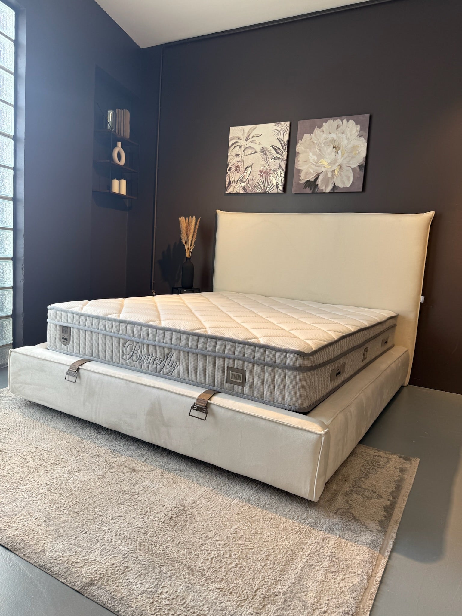 Lit double coffre en Velours – Lovely